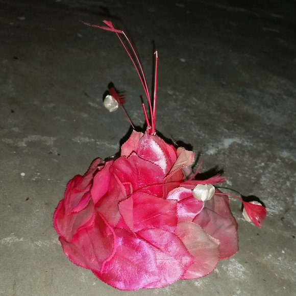 Vintage Fascinator Hat Pink Tones Fabric Leaves main image 5